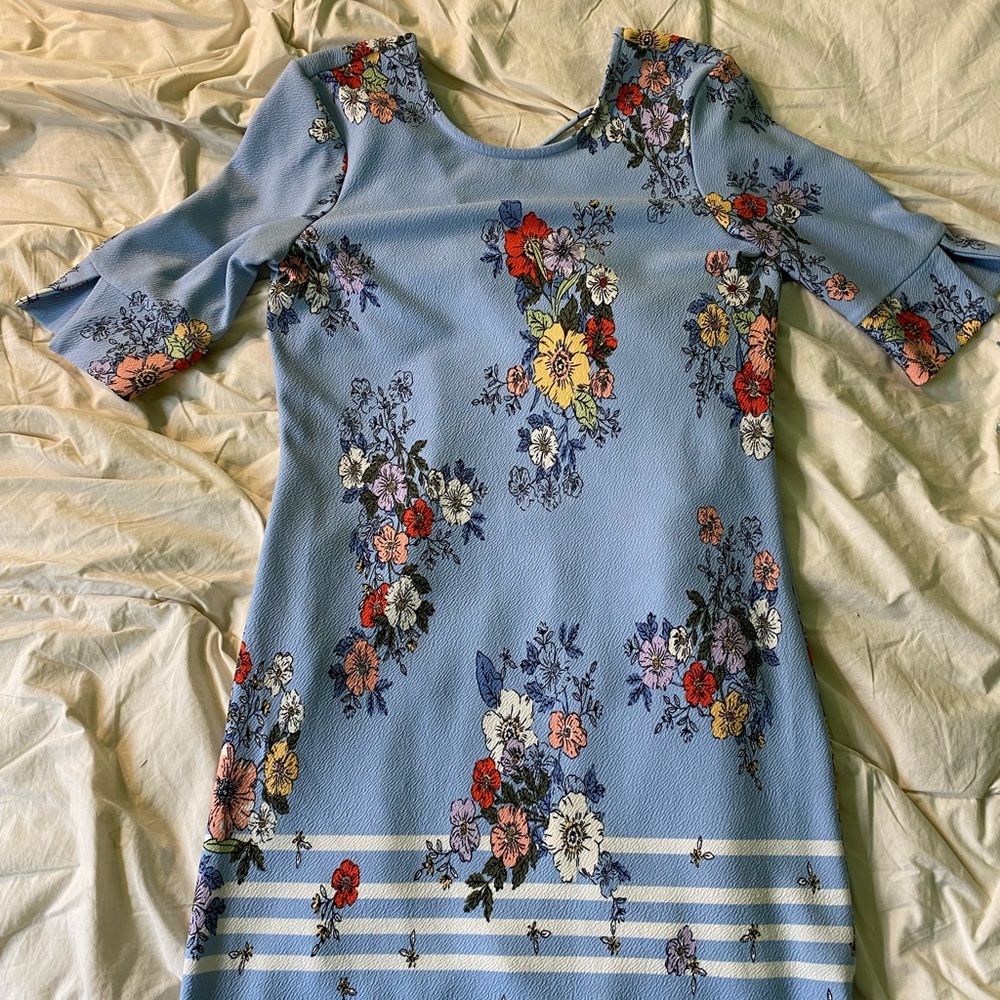 Thicker material summer dress, size small.